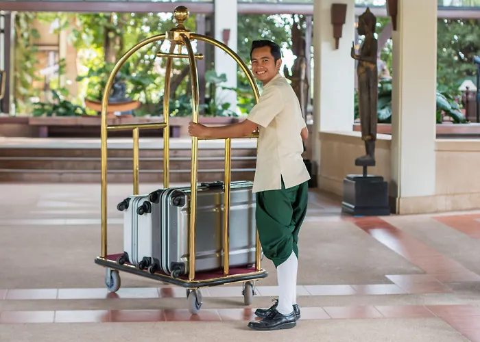 Angkor Palace & Siem Reap