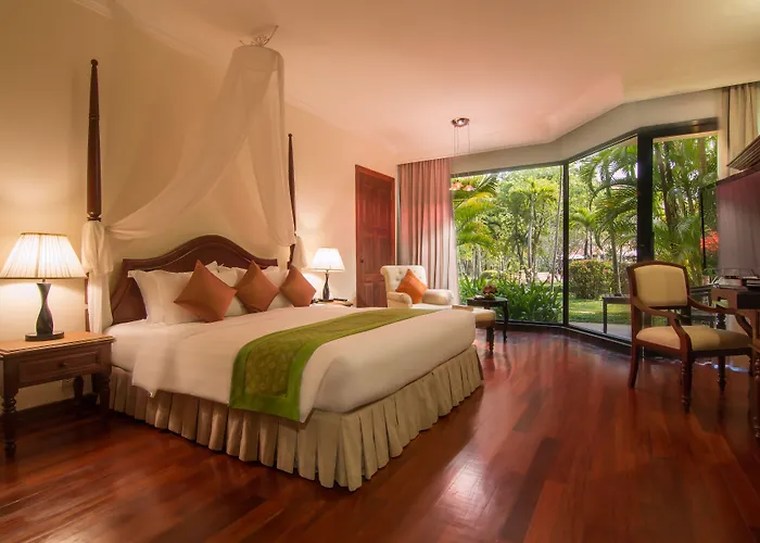 Angkor Palace & Resort 5*