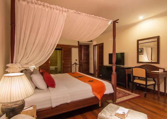 Angkor Palace &