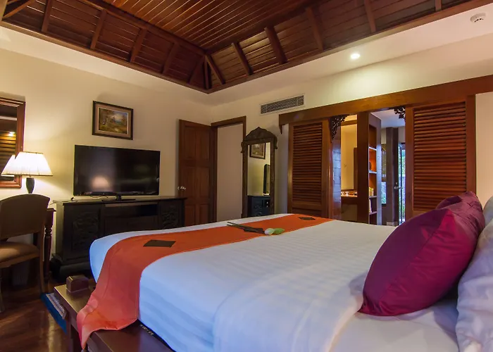Angkor Palace &